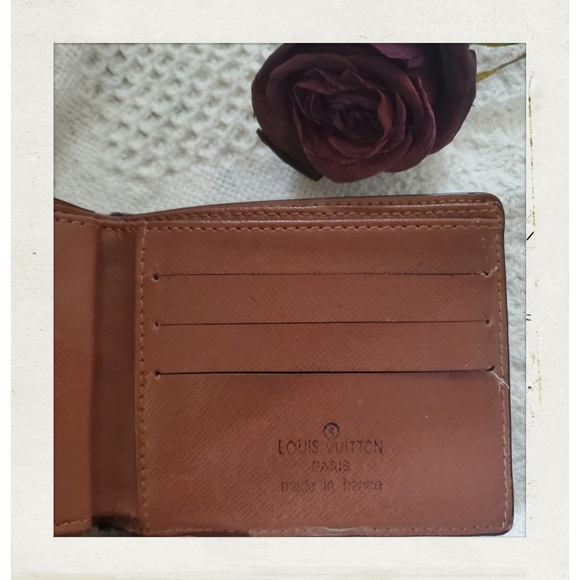 Louis Vuitton | LV Vintage Brown Mens Distressed Bi-fold Wallet - Picture 4 of 4